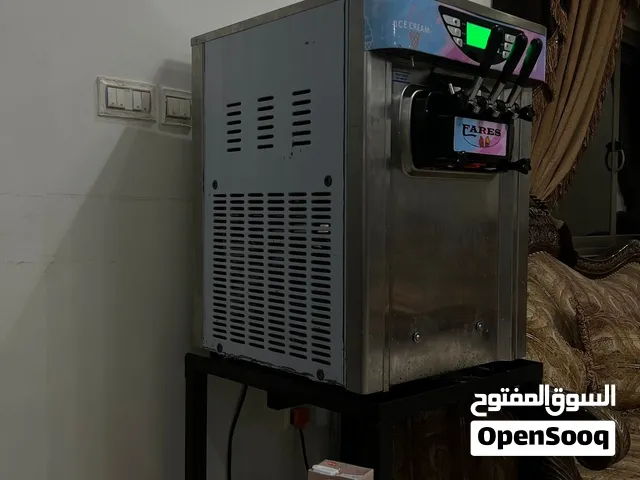 مكينة ايس كريم كالجديده استعمال خفيف