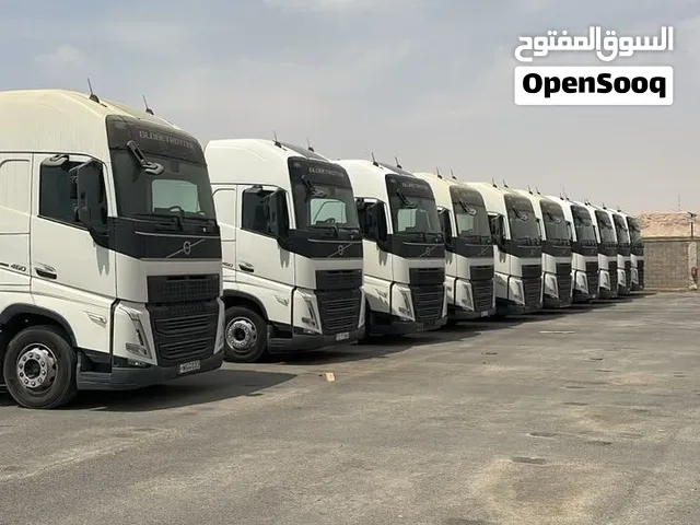 فولفو FH 2022