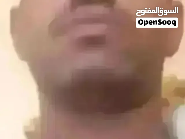 بيت قديم بمرابيع الشريف مربع 1