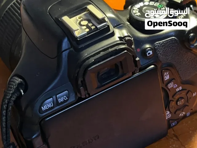 كاميرا كانون Canon EOS 600D بحالة ممتازة