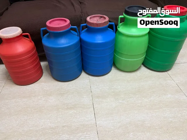 للبيع مرطبانات زيتون ومخللات بلاستيك ثقيل