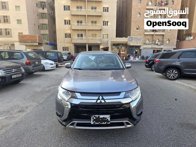Used 2022 Mitsubishi Outlander SUV with 2.0L Gasoline Engine - Excellent Condition