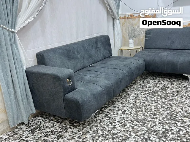 للبيع ديوان رصاصي موديل راقي قياس 7 متر، 5 قطع، 10 مقاعد مرتب وأنيق،