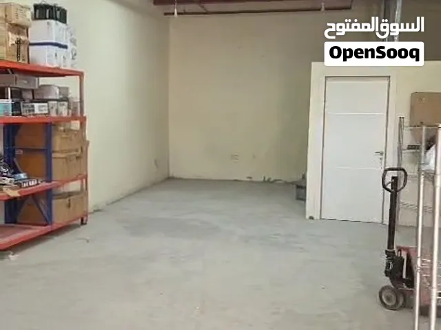 مستودع للايجار الجزئي في عجمان الجرف الصناعية 1 مساحة 1800 قدم