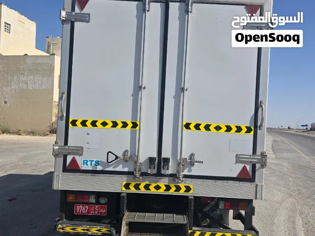 ميتسوبيشيو براد نضيف