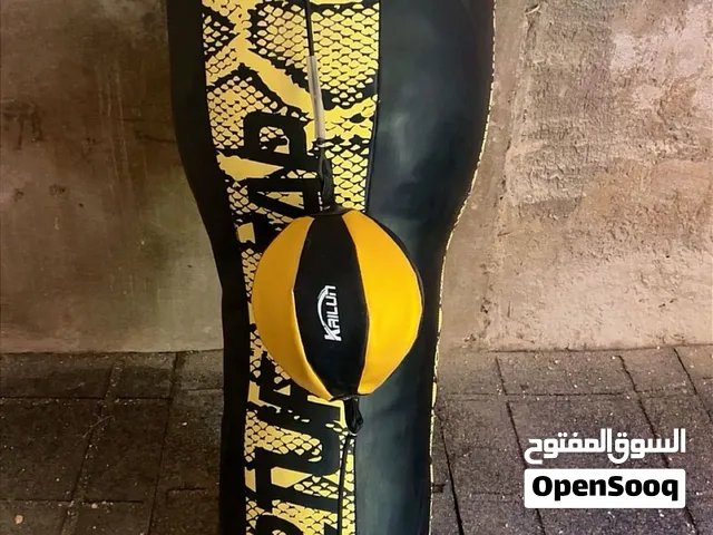 كيس ملاكمهً جديد لمً يستخدم نوع تاف توً تاب