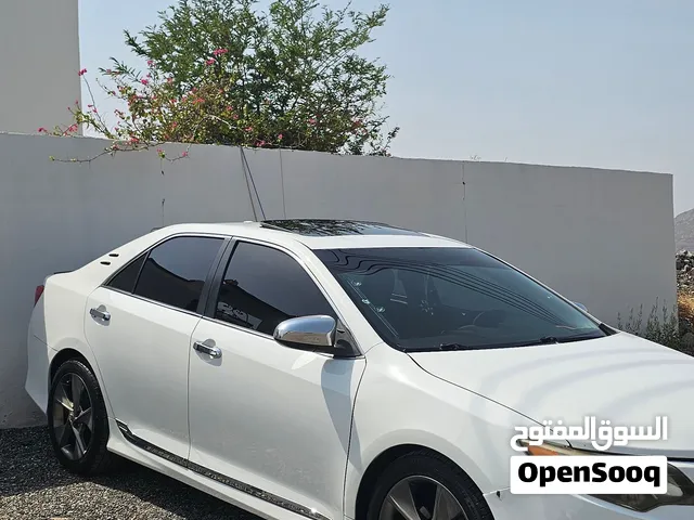 تويوتا كامري للبيع أو البدل