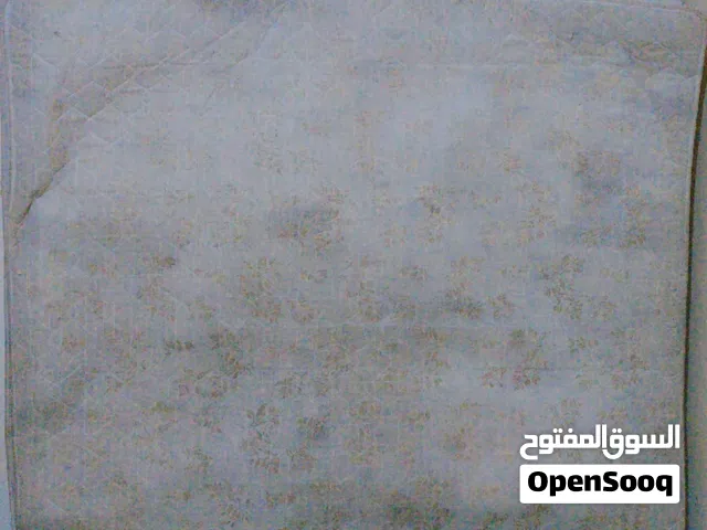 مرتبة سرير كينج للبيع
