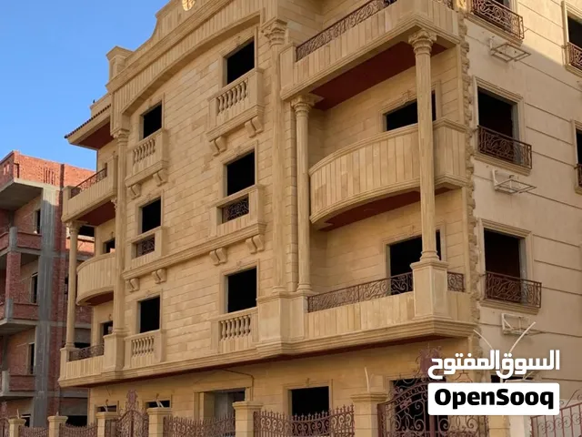 فرصه للاستثماراو السكن عماره للبيع بالاندلس 1 موقع مميز امتارمن موتن فيوبسعر