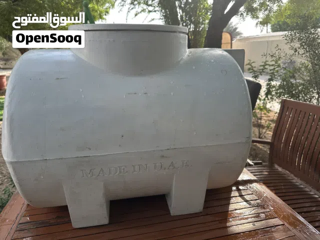 للبيع خزان ماء للرحلات 40 جالون صغير