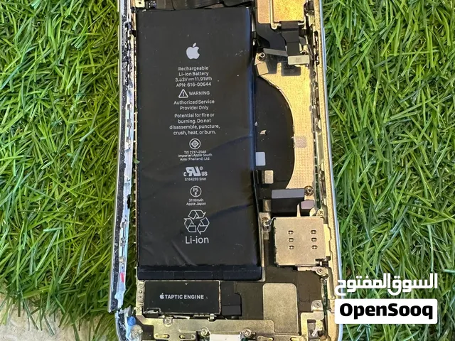 ايفون 11 قطع غيار