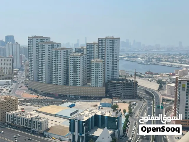 بدفعة اولى 175,000 درهم فقط للبيع شقة غرفتين وصالة في برج الكونكورو التملك حر لجميع الجنسيات و يورث