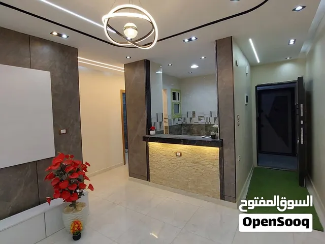 شقه للبيع ف حدائق الاهرام