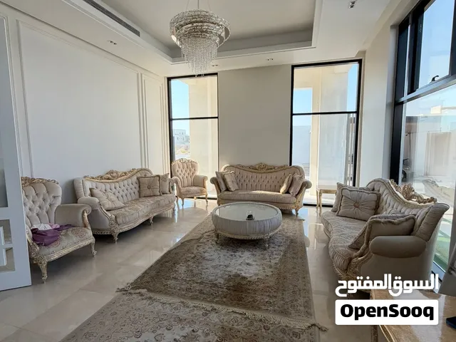كنب فخم سعره الأصلي 45,000