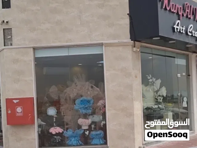 محلين تجاريين للتنازل مع الرخصة
