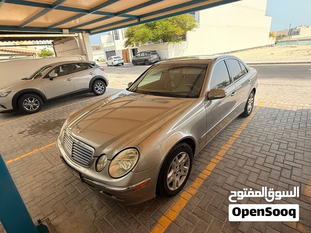 E320 model 2005