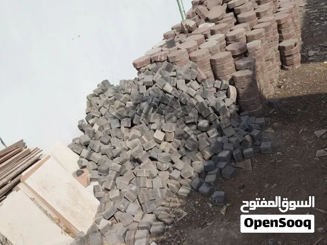 للبيع انترلوك وسيراميك