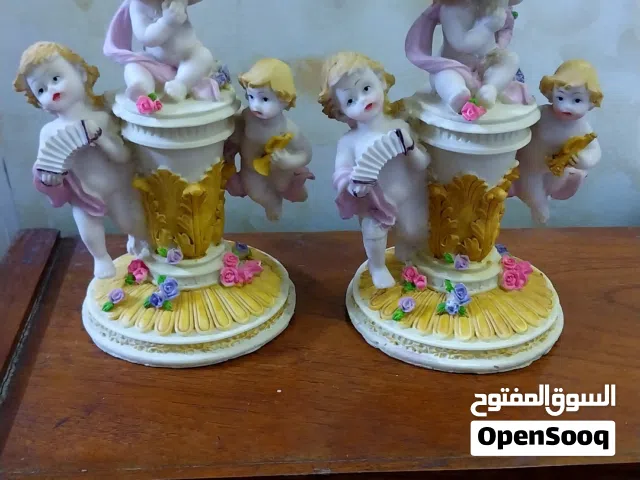 سبحة حائط موبايل قديم قاطع كهرباء كاوية كبيرة وانتيكات سعر القطعة او المجموعة بالصورة