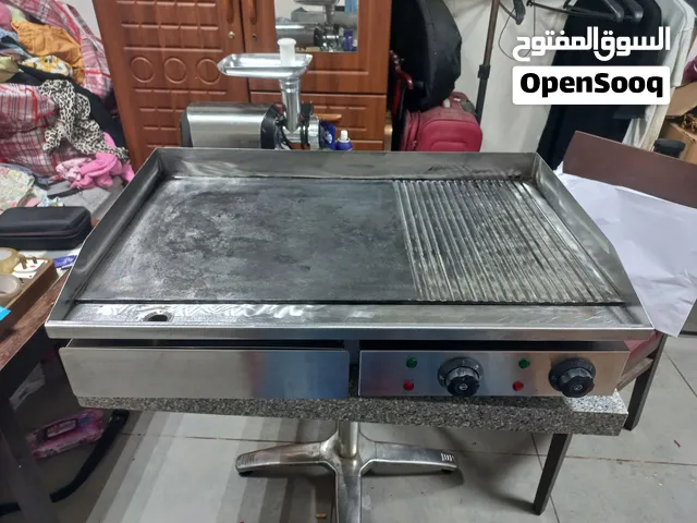 معدات المطاعم والكافيهات