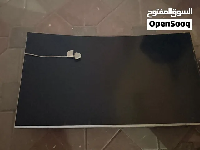 Samsung tv used working if you start it there is an inside crack but not from outside