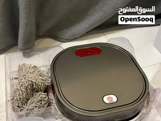 ممسحة الكترونيه عمليه جداً وجديده ولديها ميزة البخار تطلع ريحه حلوه