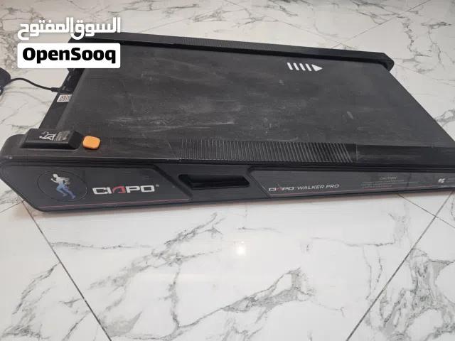 للبيع جهاز مشي نظيف استعمال بسيط