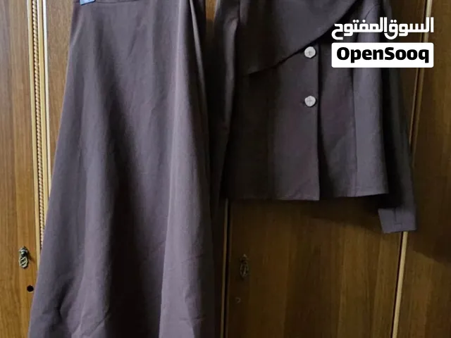 طقمين رسمي مستعمل لبسه واحده
