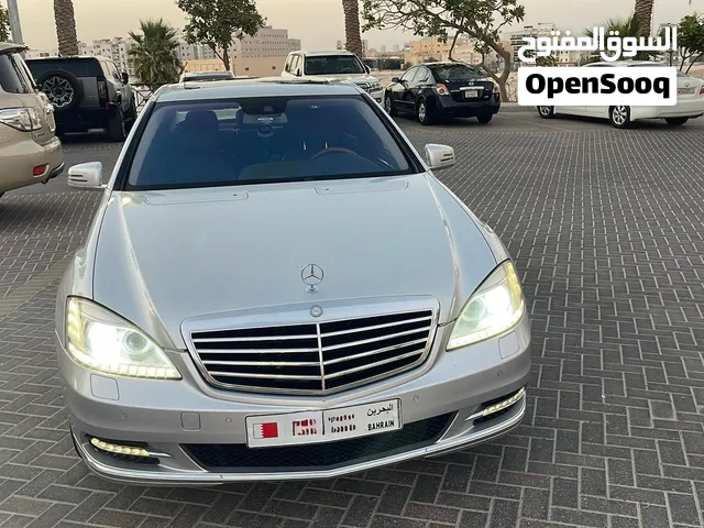 لمحبي السيارات الفارهة والفخامة الألمانية — مرسيدس S550