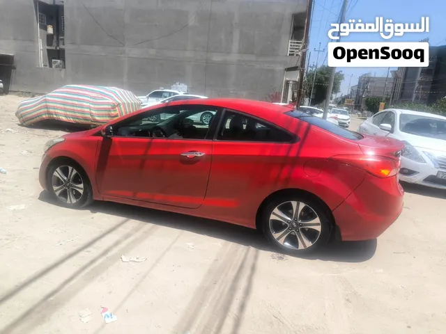 Used Hyundai Elantra in Babylon