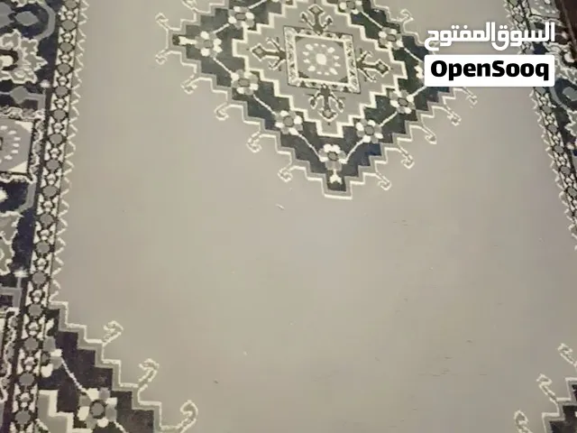 فراش مستعمل مزال نقي وثمن زوين لي بغا شي حاجا مرحبا