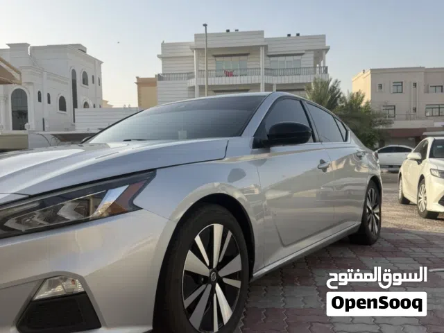 Used Nissan Altima in Abu Dhabi