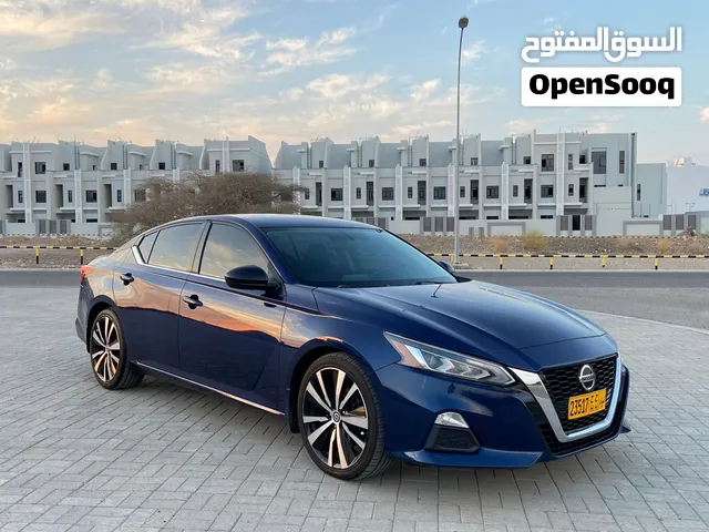 نيسان التيما وارد موديل 2019 فئة sr بدون فتحة نظيفة