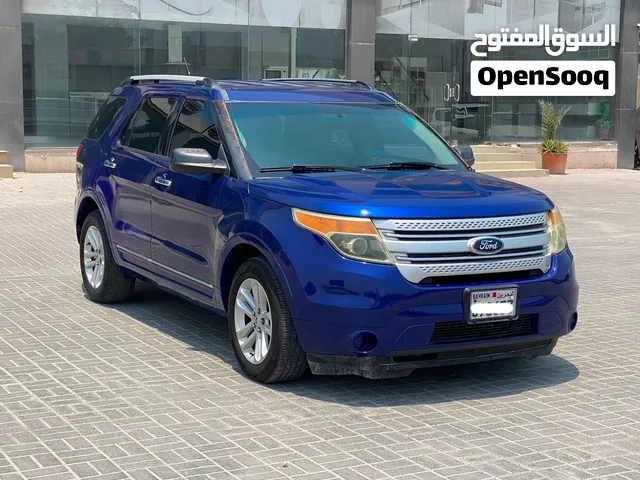 Ford Explorer  2014 (Blue)