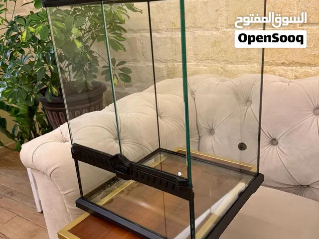 Reptile enclosure