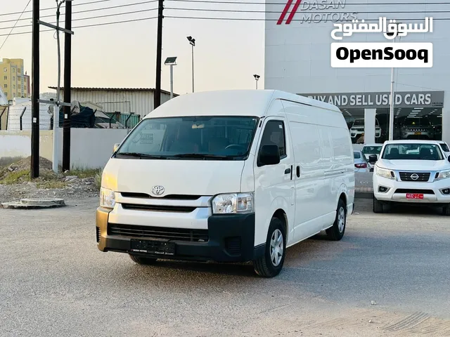 TOYOTA HIACE VAN  2023  Excelent Condition  GCC