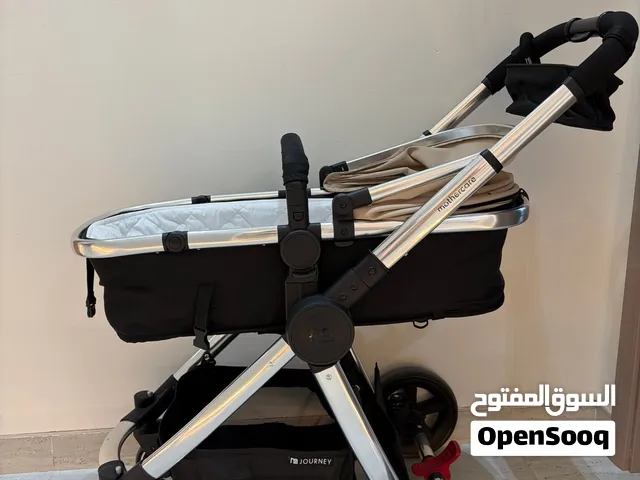 عربة أطفال من مذركير استخدام أقل عن 8شهور