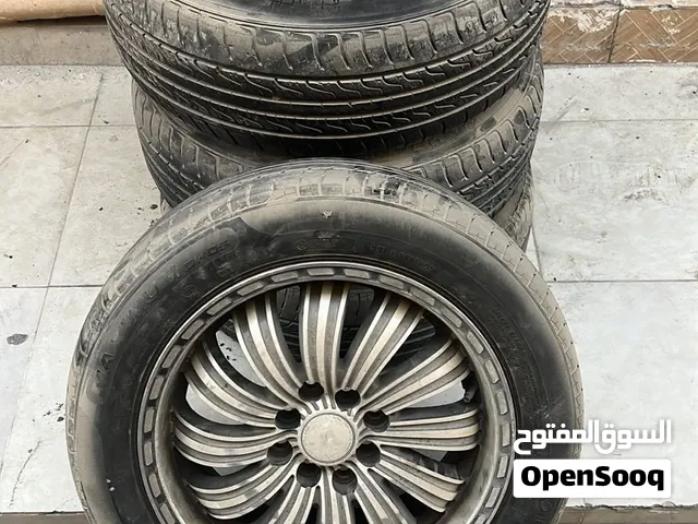 للبيع كانو مركبين على تيدا حط سعرك وشيل