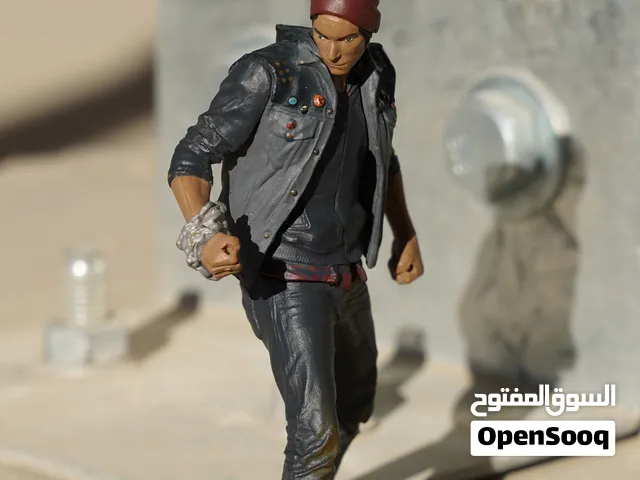 مجسم أصلّي ونادر جداً للشخصية الشهيرة Delsin Rowe (لعبة Infamous Second Son)