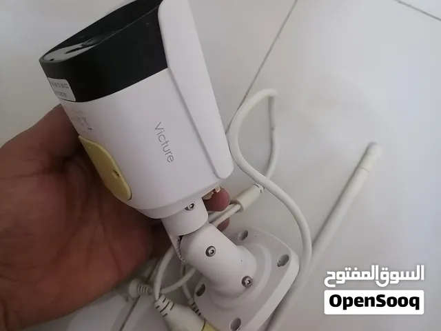 كاميرا مراقبه  بدون جهاز دي في آر  فقط شاحنه تخليه بالكهرباء  والتسجيل عن طريق رام
