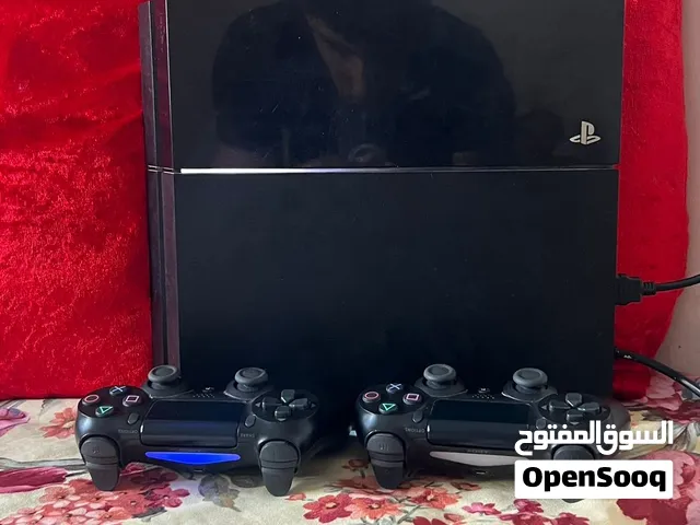 ps4flashe bon etat m3ah 2 manette w chi 5 d games