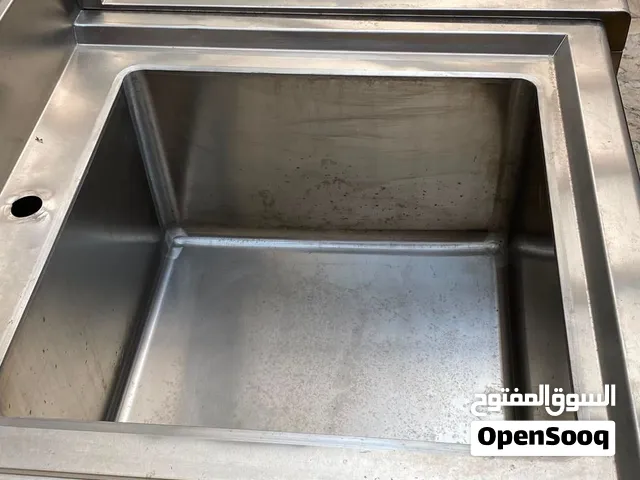 للبيع مغاسل ستيل جديده