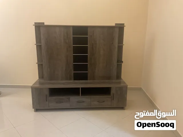 Large TV Unit / Entertainment Cabinet - Excellent Condition