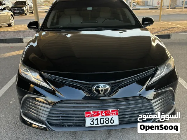Camry 2023 XLE Full option 4cylinder كامري