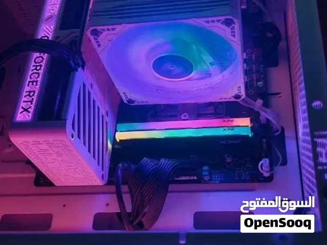 سلام عليكم بيسي للبيع كرت 5060 وكاله استعمال وكاله بسيط جدا وقوي مره  وياه شاشه 27 بوصه 180 هيرتز