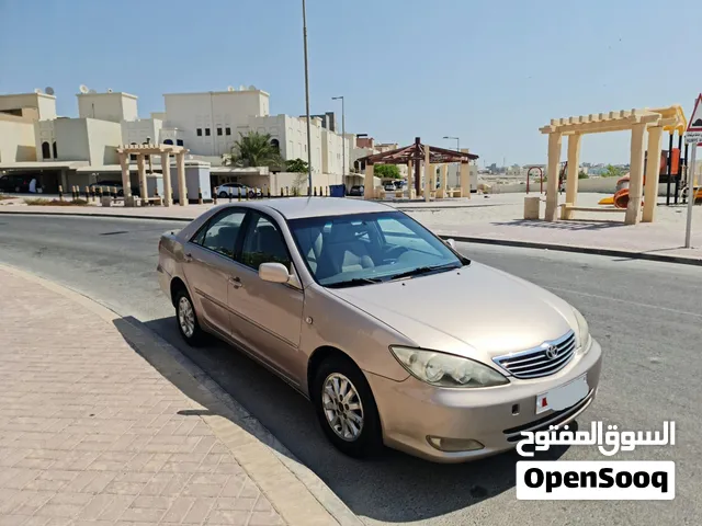 للبيع: تويوتا كامري GLI موديل 2004