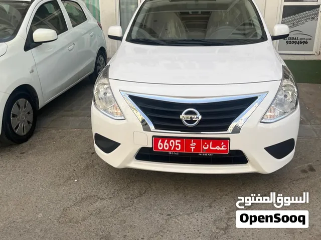 Sedan Nissan in Muscat