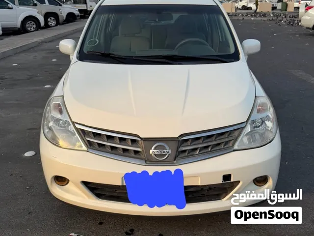 Tida 2009 hatchback