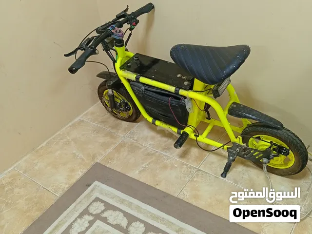سكوتر فيدو كيو 1 البيع   بس بدي الكمبيوتر مبيوع مع البطاريه السكوتر كان شغال أموره طيبه