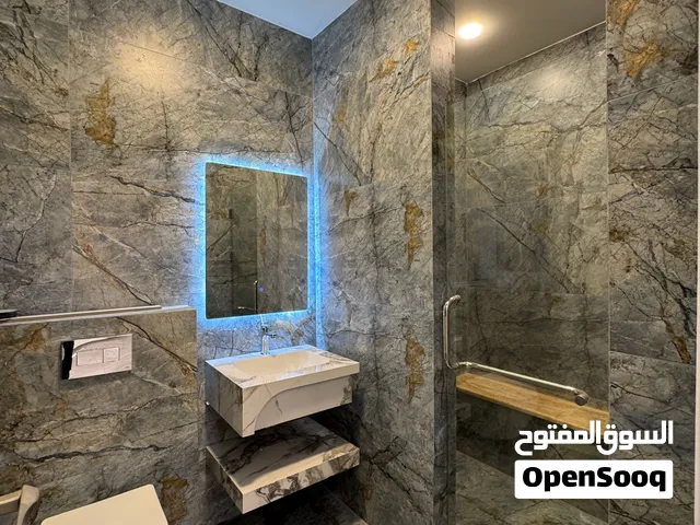 شقة أرضية يمين للبيع في البنيات – قرب مسجد المسرى 140م2 + تراس 120م2