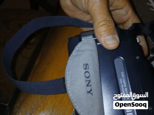 كاميرا فيديو سوني بخاله ممتازه استخدمت مره واحده فقط للييع